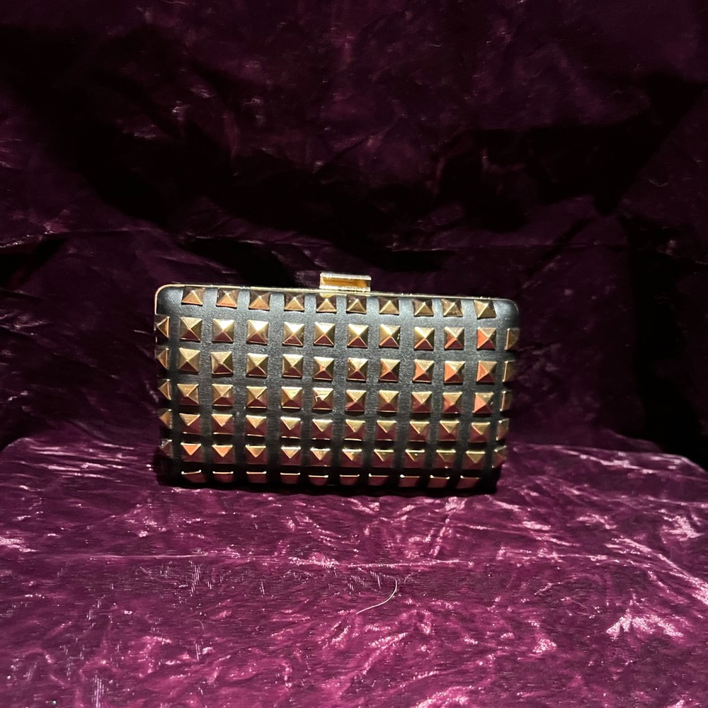 MMS y2k vintage studded clutch vintage